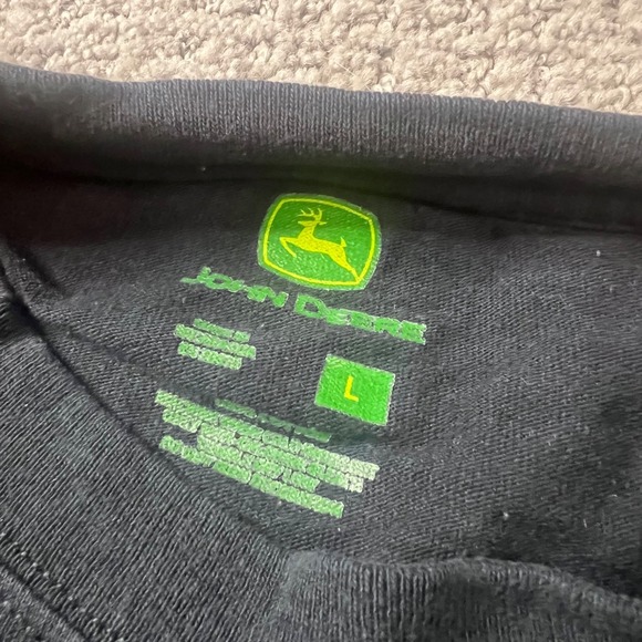 Property of John Deere Black T-shirt ADULT L - Picture 3 of 3